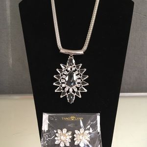 Matching necklace & earrings.